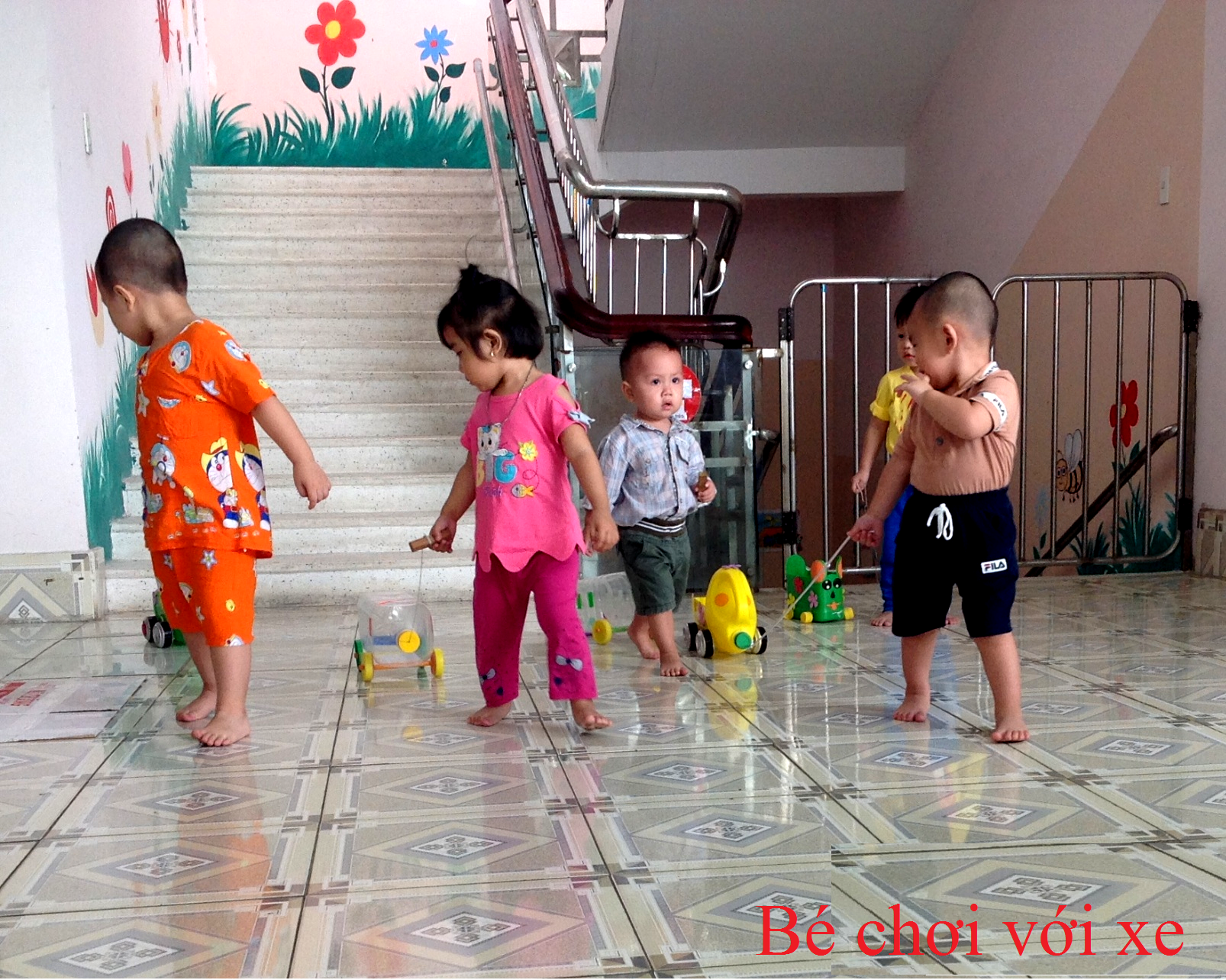 be_choi_voi_xe be_choi_voi_xe